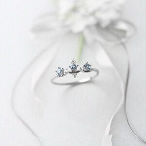 Ice Blue 3 Stones Crown Ring